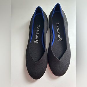 Rothys The Point Flat, black gently worn